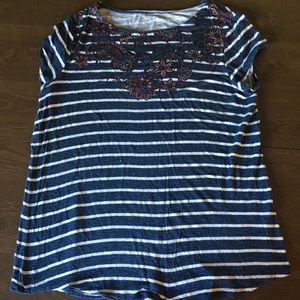 DRESSBARN | Floral Blue & White Striped Tee